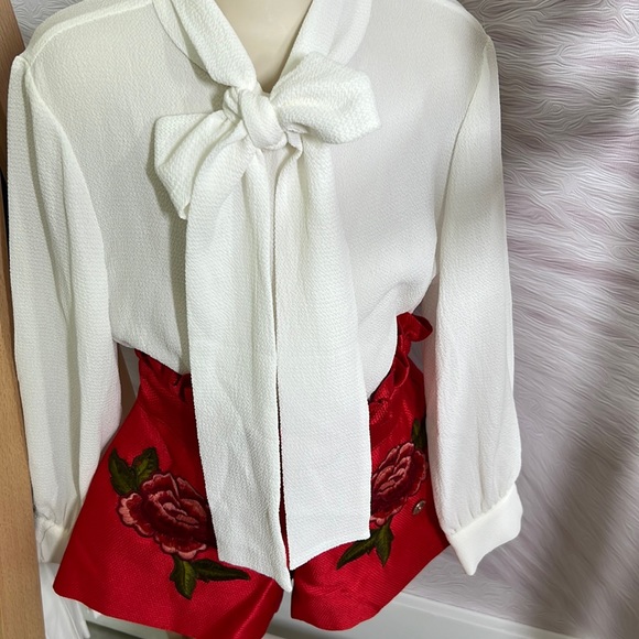 Poli Carrera Girl Blouse and Shorts Set - Picture 1 of 6